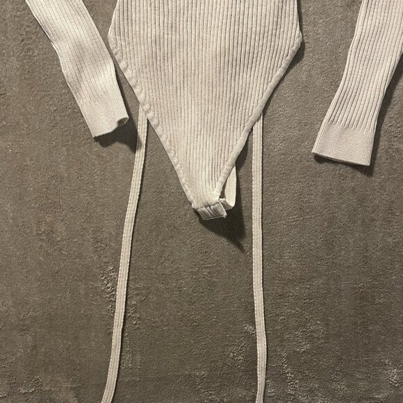 NWT Fashion Nova Bodysuit Womens Sz Large Ribbed Corinna Beige Tan Knit Long Slv - Picture 7 of 9